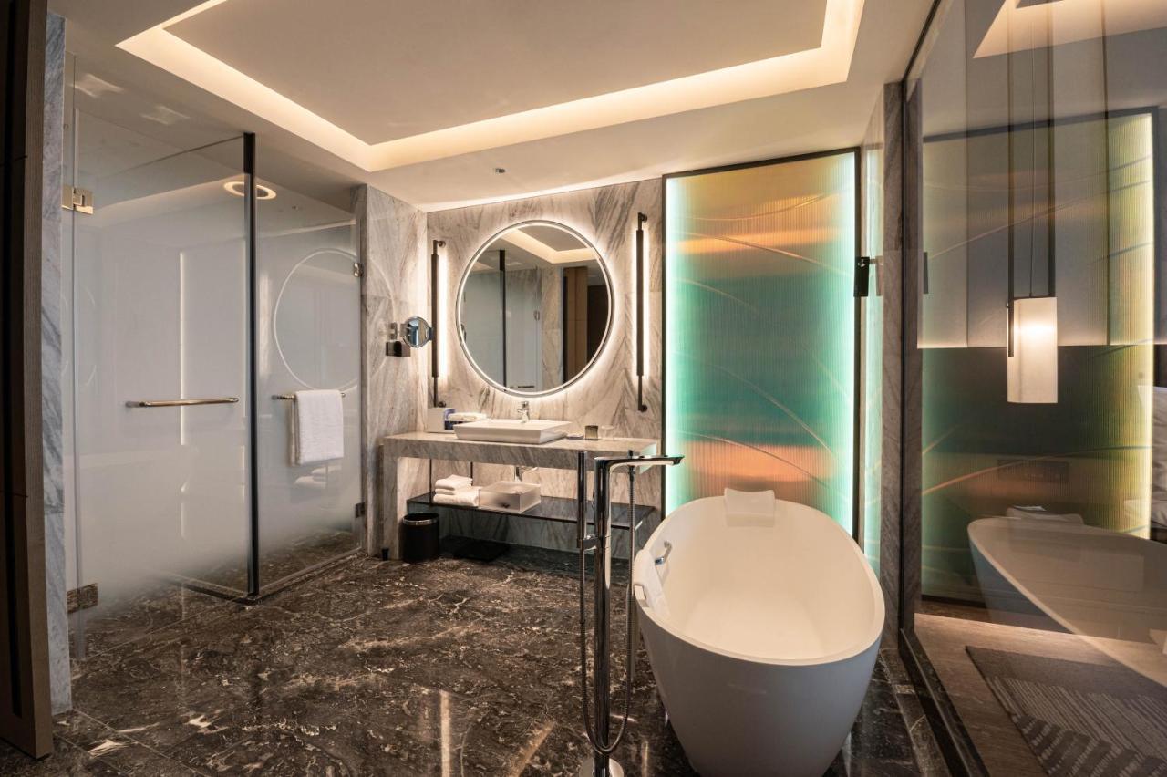Renaissance Changzhou Wujin Hotel Exterior foto